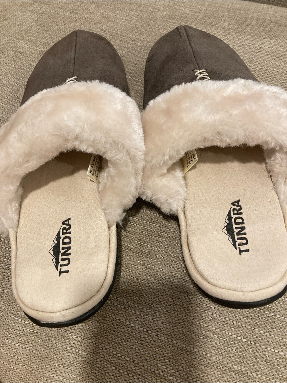 Tundra Brown Slip-On Women's Slippers with Cream Faux Fur Trim